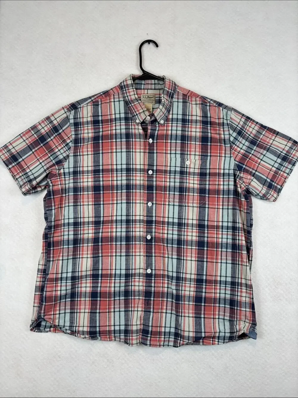 L.L.Bean Traditional Fit Plaid Button Front Shirt Men’s Large Regular Preppy